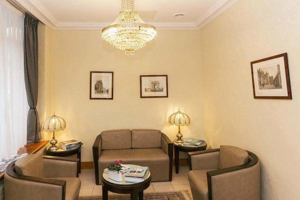 Hotel Saint Christophe Parijs